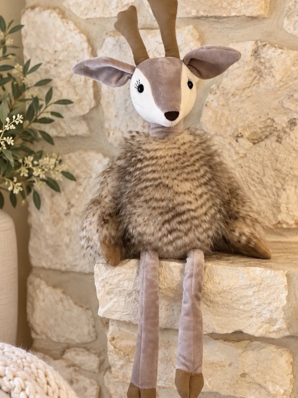 Jellycat London Roxie Reindeer Stuffed Animal Plushy